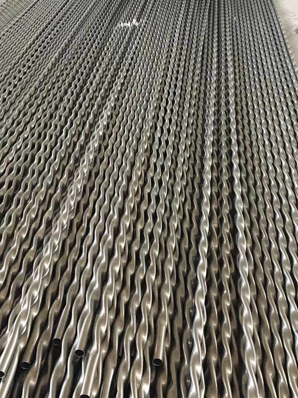 鈦扭曲管 - 倉庫實拍